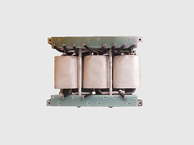 三相變(biàn)壓器