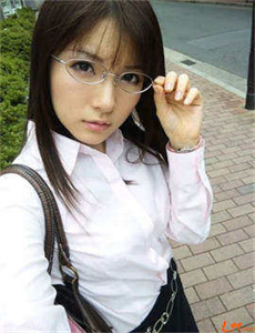 法国天莱/麻豆精品一区二正一三区